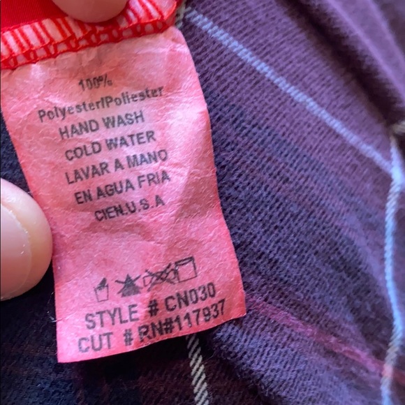 Red halter dress - Picture 5 of 6